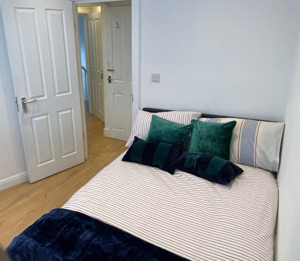 Tufnell Park Shared Flat: Convenience Homestay *